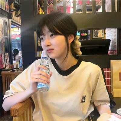 渺小而坚韧